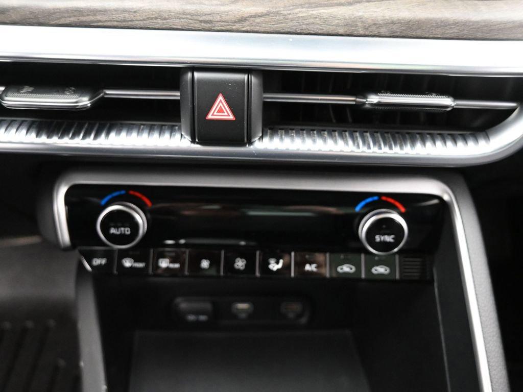 2022 Kia K5 Vehicle Photo in Cedar Rapids, IA 52402