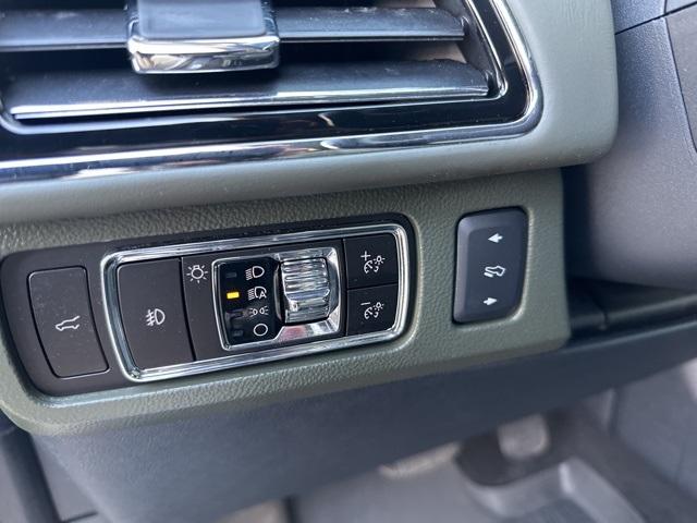 2023 Lincoln Navigator Vehicle Photo in Webster, MA 01570-1415