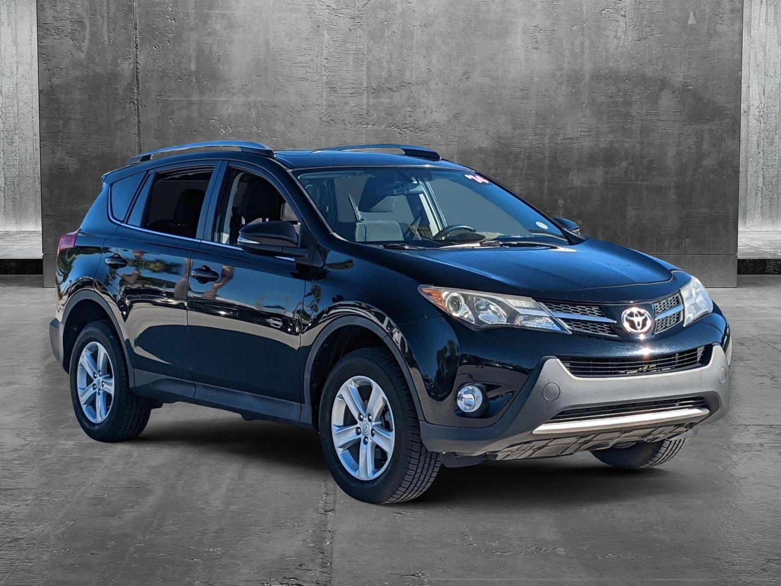 2014 Toyota RAV4 Vehicle Photo in Davie, FL 33331