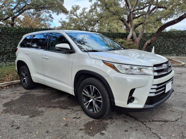 2018 Toyota Highlander Vehicle Photo in SAN ANTONIO, TX 78230-1001