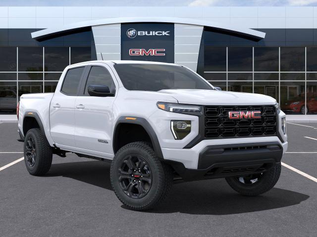 2024 GMC Canyon Vehicle Photo in LEOMINSTER, MA 01453-2952