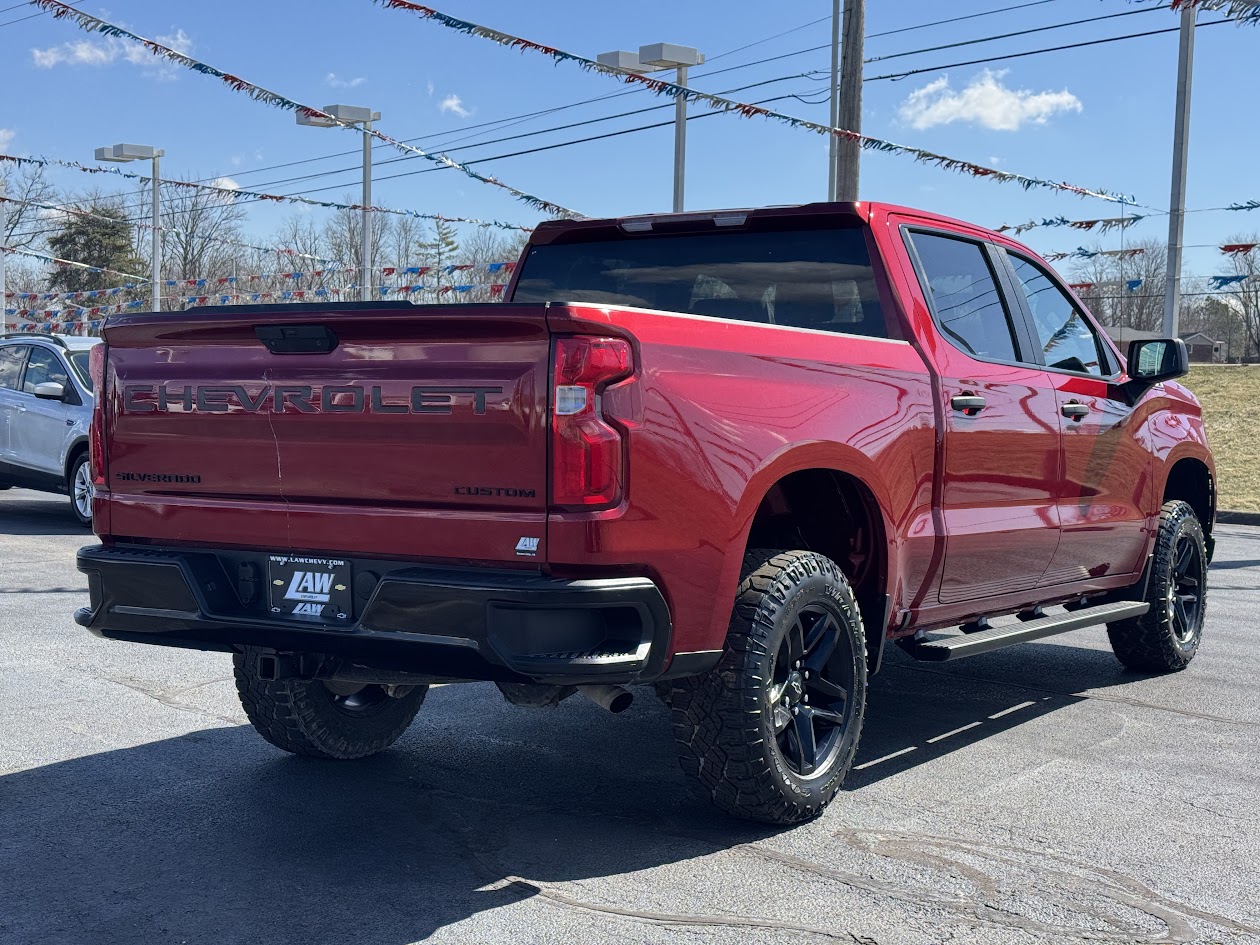 2021 Chevrolet Silverado 1500 Vehicle Photo in BOONVILLE, IN 47601-9633