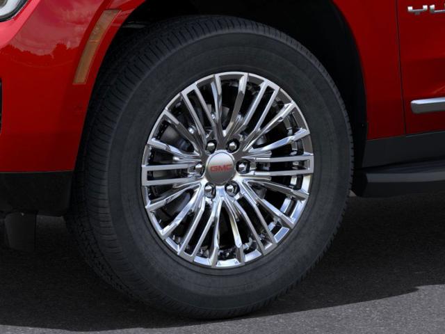 2025 GMC Yukon XL Vehicle Photo in TOPEKA, KS 66609-0000