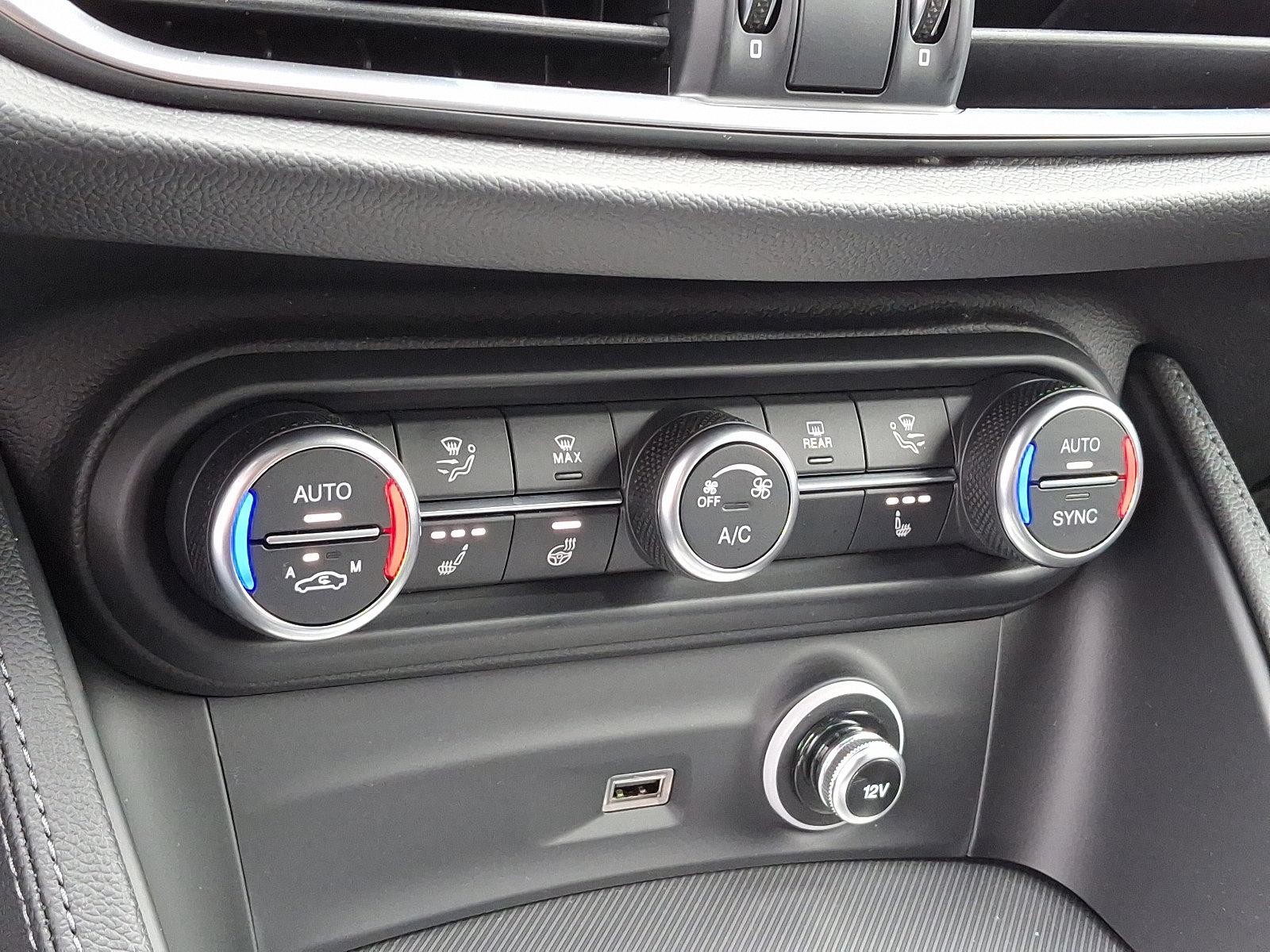2025 Alfa Romeo Stelvio Vehicle Photo in Willow Grove, PA 19090