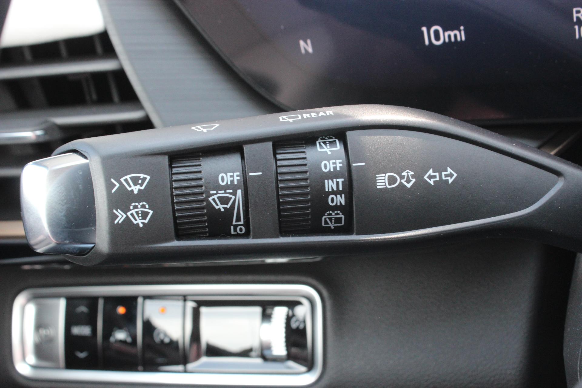 2025 Buick Envision Vehicle Photo in AURORA, CO 80012-4011