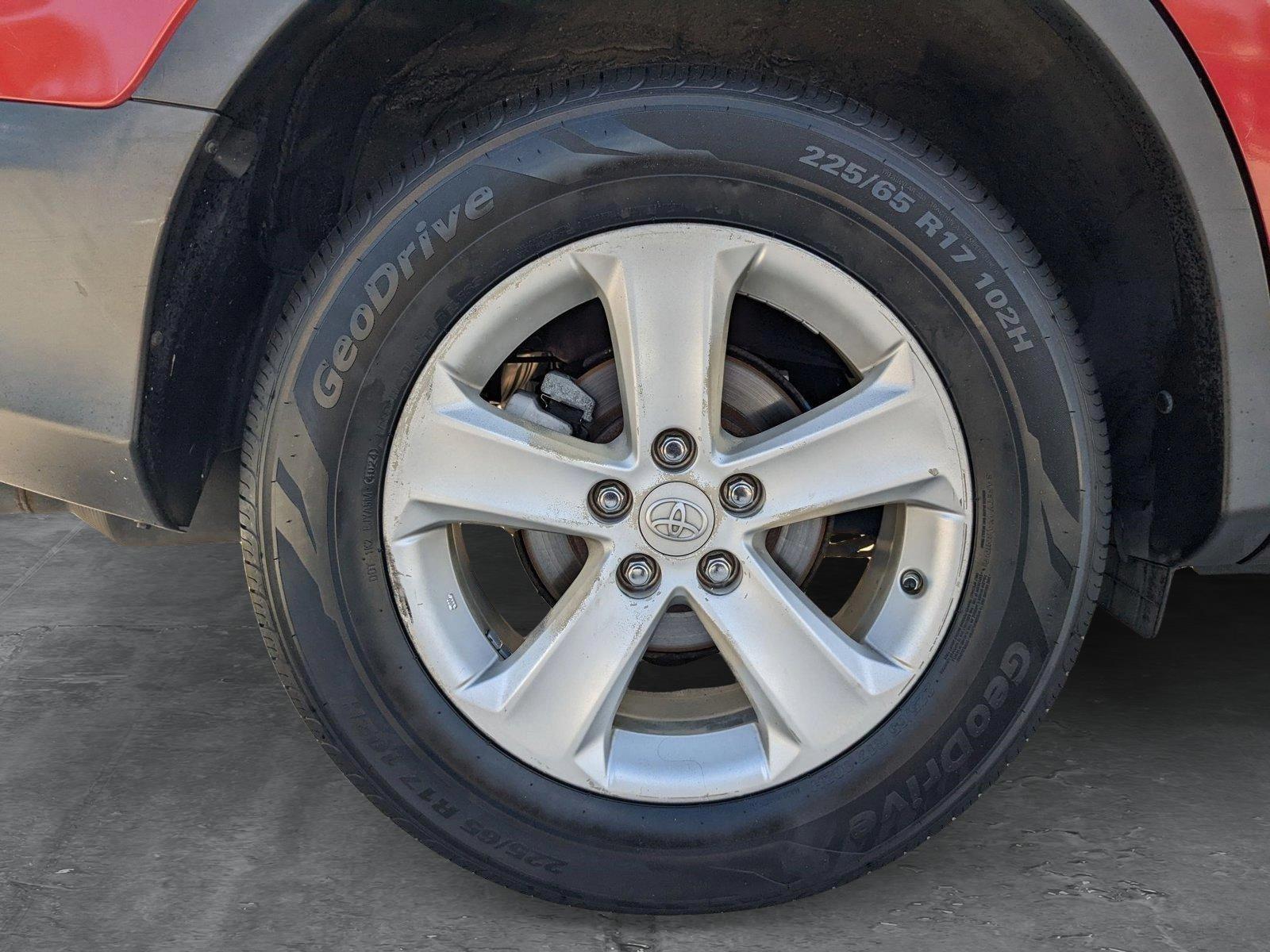 2013 Toyota RAV4 Vehicle Photo in Davie, FL 33331