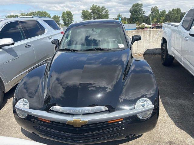 2004 Chevrolet SSR Vehicle Photo in PUYALLUP, WA 98371-4149