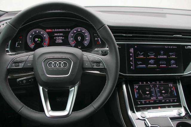 2025 Audi Q8 Vehicle Photo in SUGAR LAND, TX 77478
