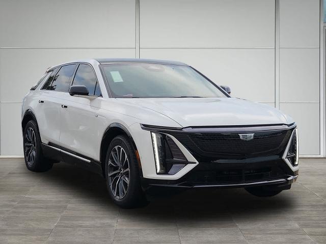 2025 Cadillac LYRIQ Vehicle Photo in HOUSTON, TX 77079