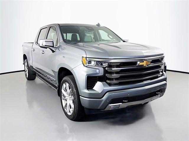 2025 Chevrolet Silverado 1500 Vehicle Photo in PUYALLUP, WA 98371-4149