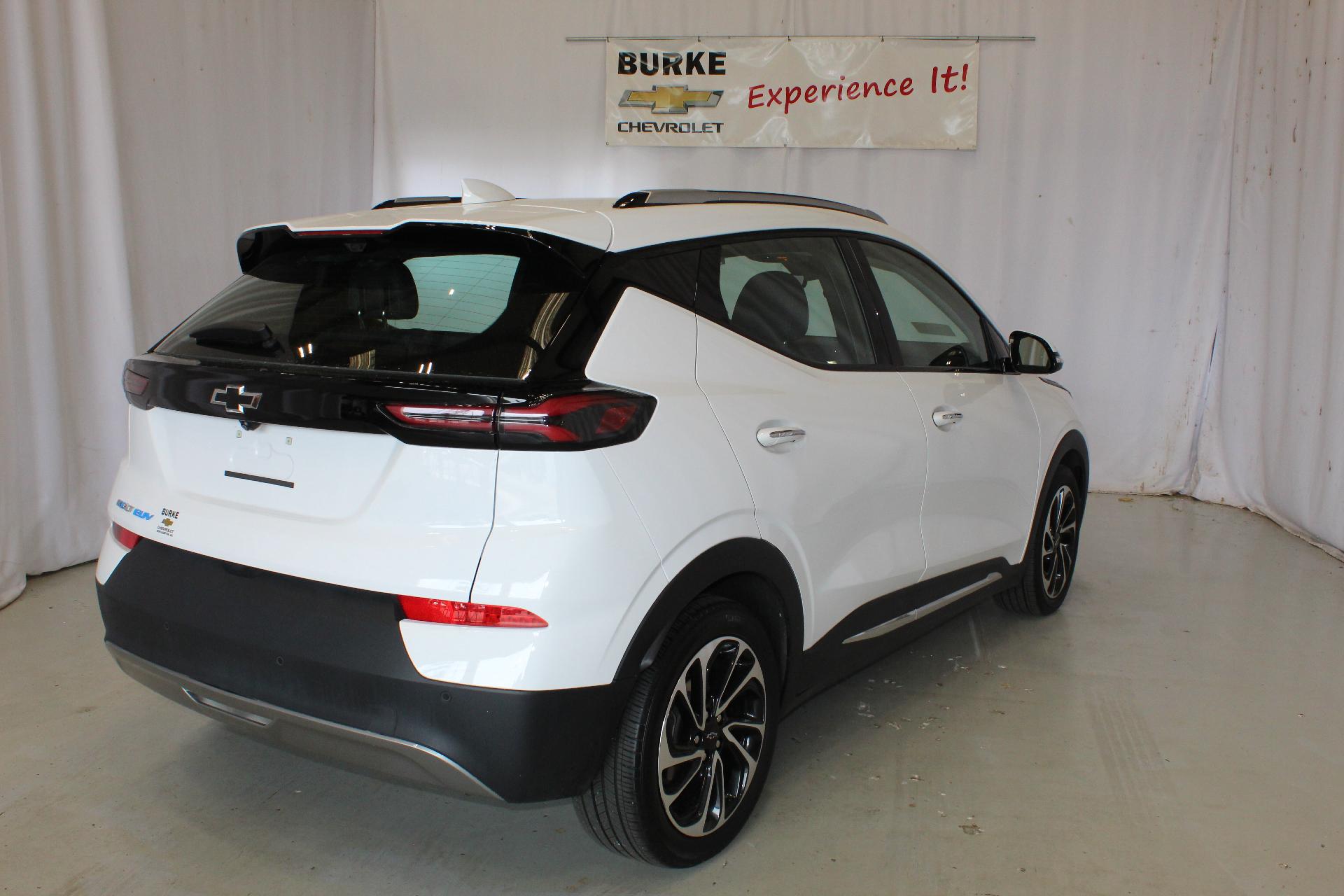 2023 Chevrolet Bolt EUV Vehicle Photo in NORTHAMPTON, MA 01060-1120