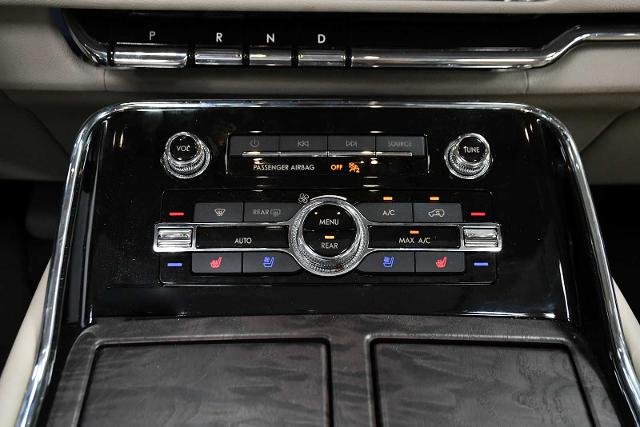 2021 Lincoln Navigator L Vehicle Photo in DALLAS, TX 75235