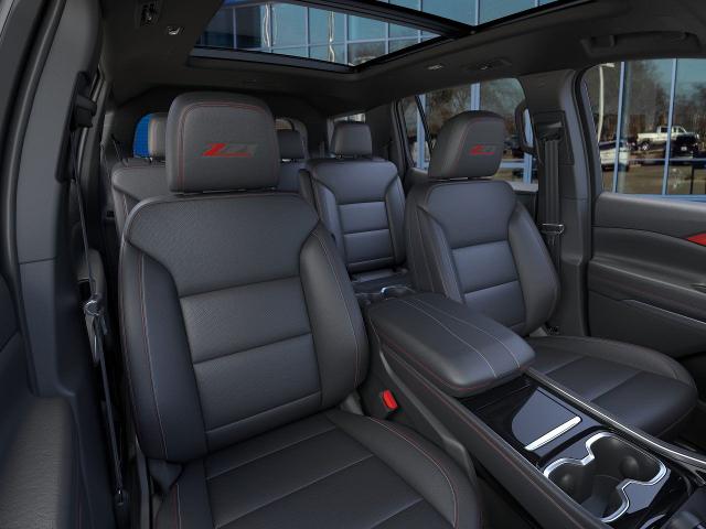 2025 Chevrolet Traverse Vehicle Photo in NEENAH, WI 54956-2243