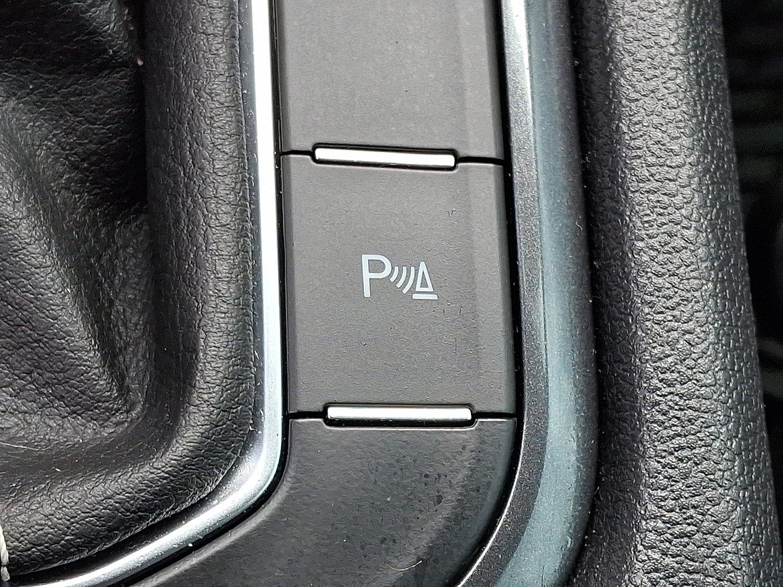 2024 Volkswagen Tiguan Vehicle Photo in BETHLEHEM, PA 18017-9401