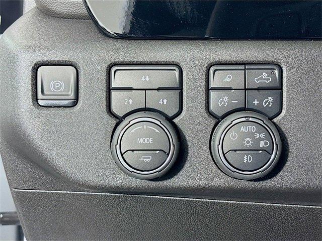 2025 Chevrolet Silverado 2500 HD Vehicle Photo in PUYALLUP, WA 98371-4149