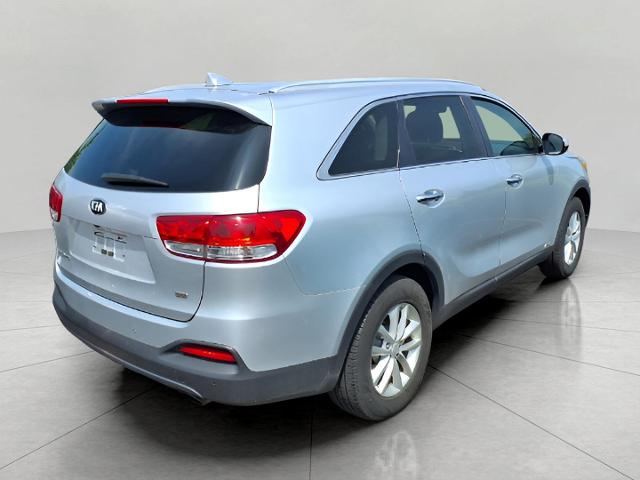 2017 Kia Sorento Vehicle Photo in Oshkosh, WI 54904