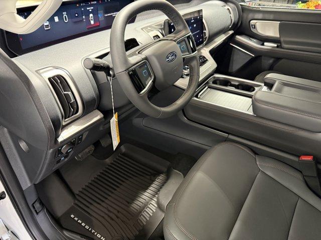 2025 Ford Expedition Vehicle Photo in Ogallala, NE 69153
