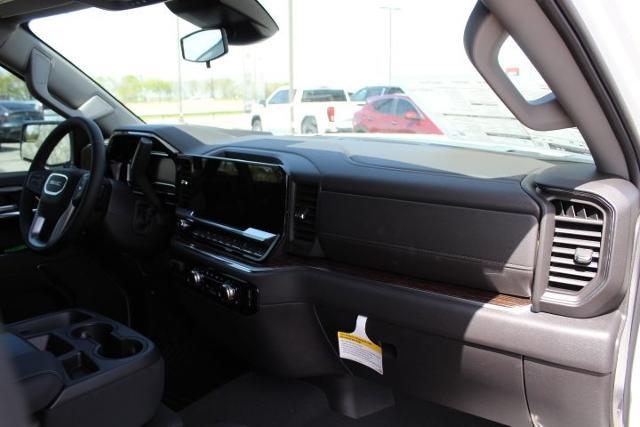 2024 GMC Sierra 1500 Vehicle Photo in Greenville, TX 75402