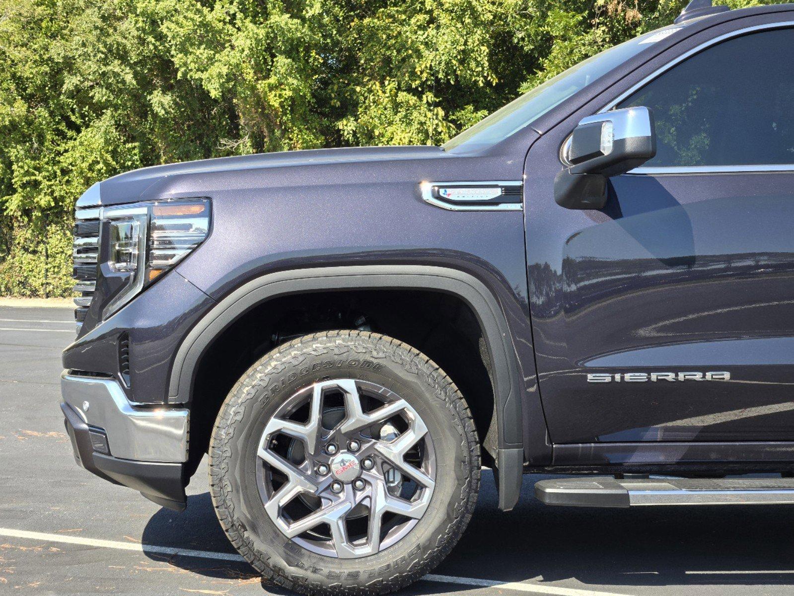 2025 GMC Sierra 1500 Vehicle Photo in DALLAS, TX 75209-3016