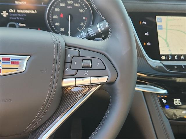 2025 Cadillac XT6 Vehicle Photo in ALLENTOWN, PA 18103-7399