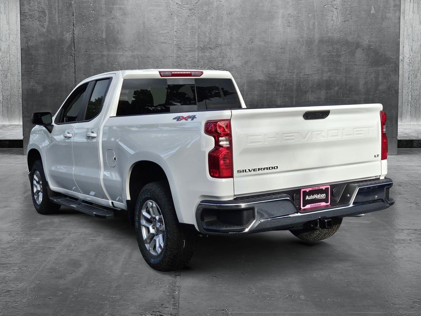 2025 Chevrolet Silverado 1500 Vehicle Photo in GREENACRES, FL 33463-3207