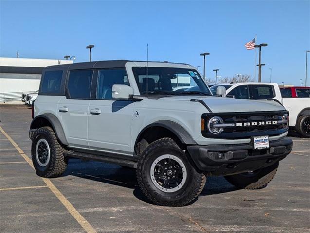 2023 Ford Bronco Vehicle Photo in AURORA, CO 80012-4011