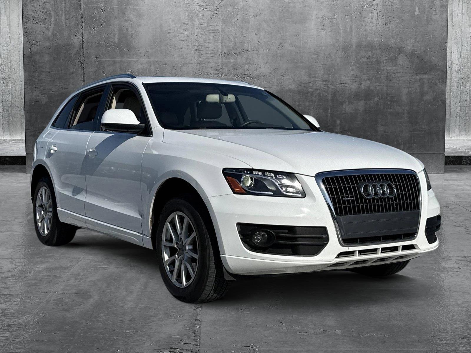 2012 Audi Q5 Vehicle Photo in Ft. Myers, FL 33907