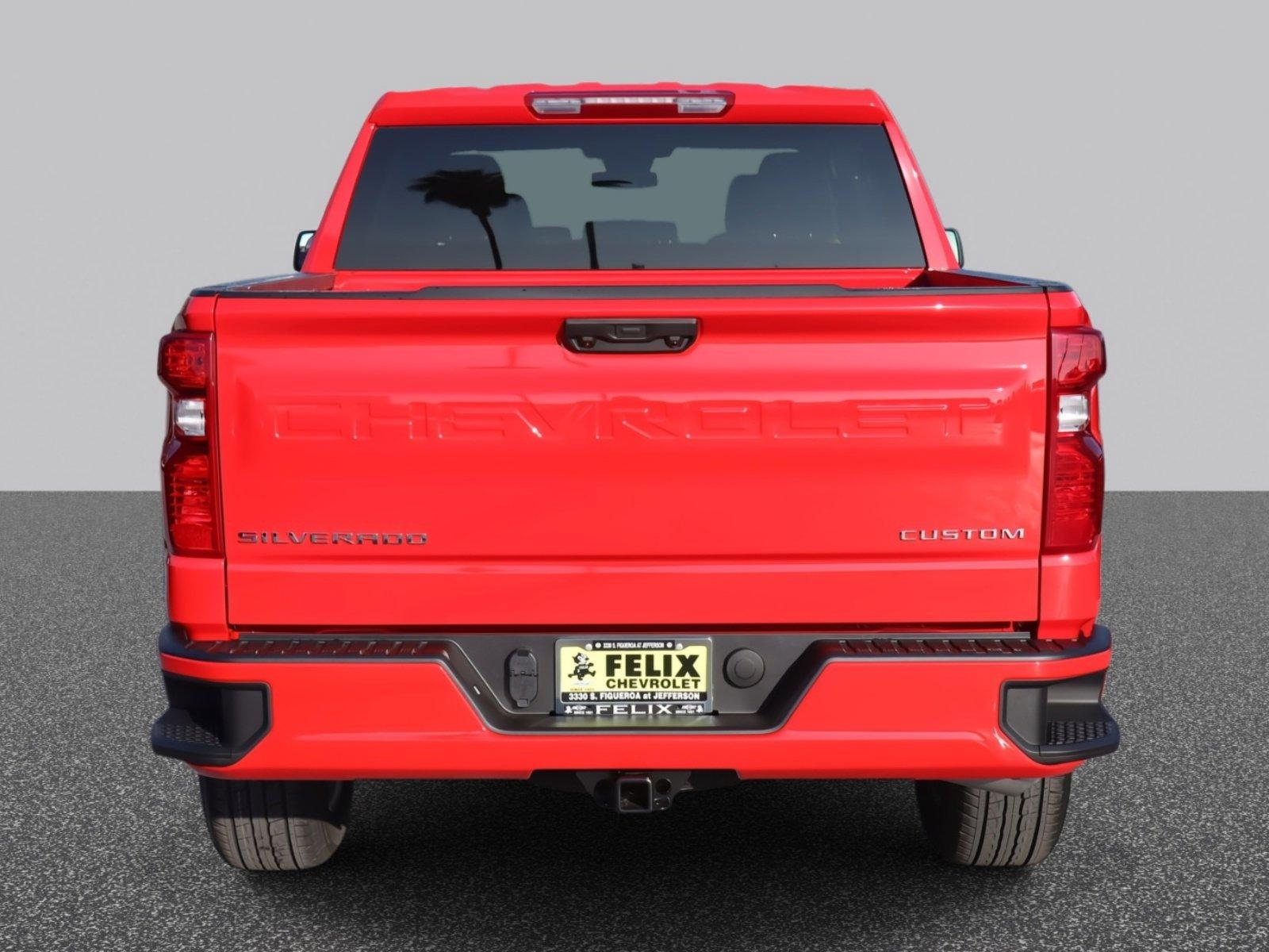 2025 Chevrolet Silverado 1500 Vehicle Photo in LOS ANGELES, CA 90007-3794