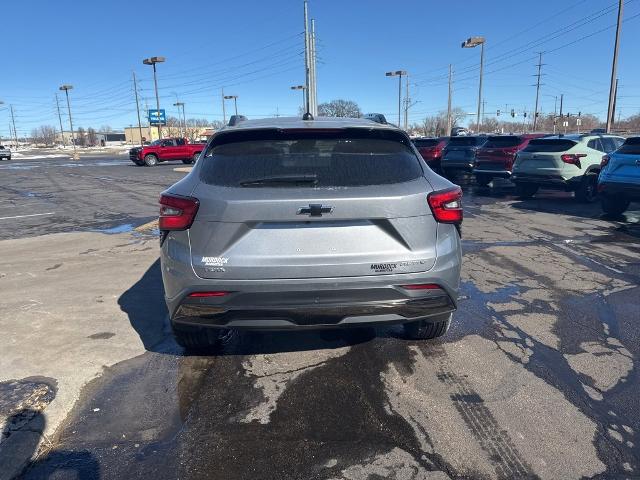 2025 Chevrolet Trax Vehicle Photo in MANHATTAN, KS 66502-5036