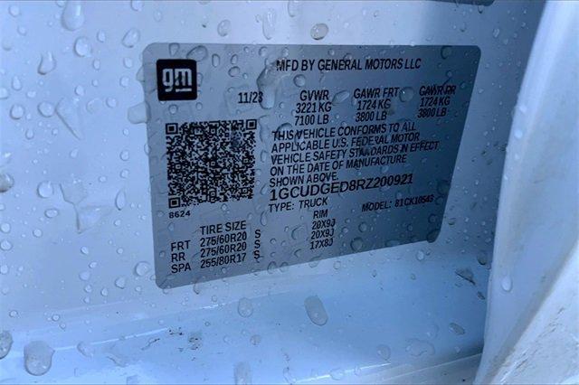 2024 Chevrolet Silverado 1500 Vehicle Photo in TOPEKA, KS 66609-0000