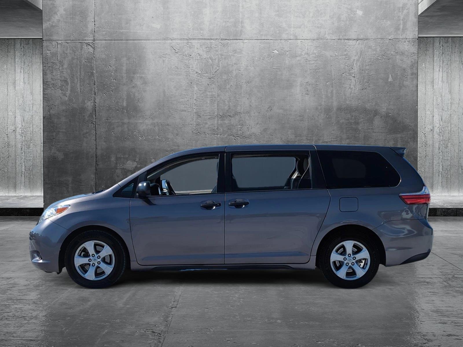 2015 Toyota Sienna Vehicle Photo in Ft. Myers, FL 33907