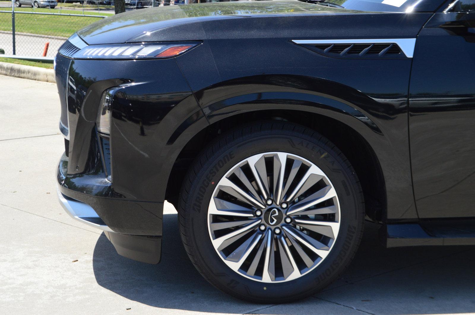2025 INFINITI QX80 Vehicle Photo in Houston, TX 77090
