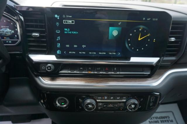 2022 Chevrolet Silverado 1500 Vehicle Photo in FAIRMONT, WV 26554-2318