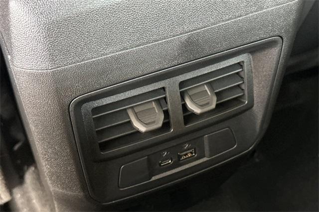 2025 GMC Canyon Vehicle Photo in ELK GROVE, CA 95757-8703