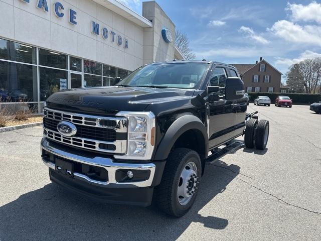 2025 Ford Super Duty F-550 DRW Vehicle Photo in Webster, MA 01570-1415