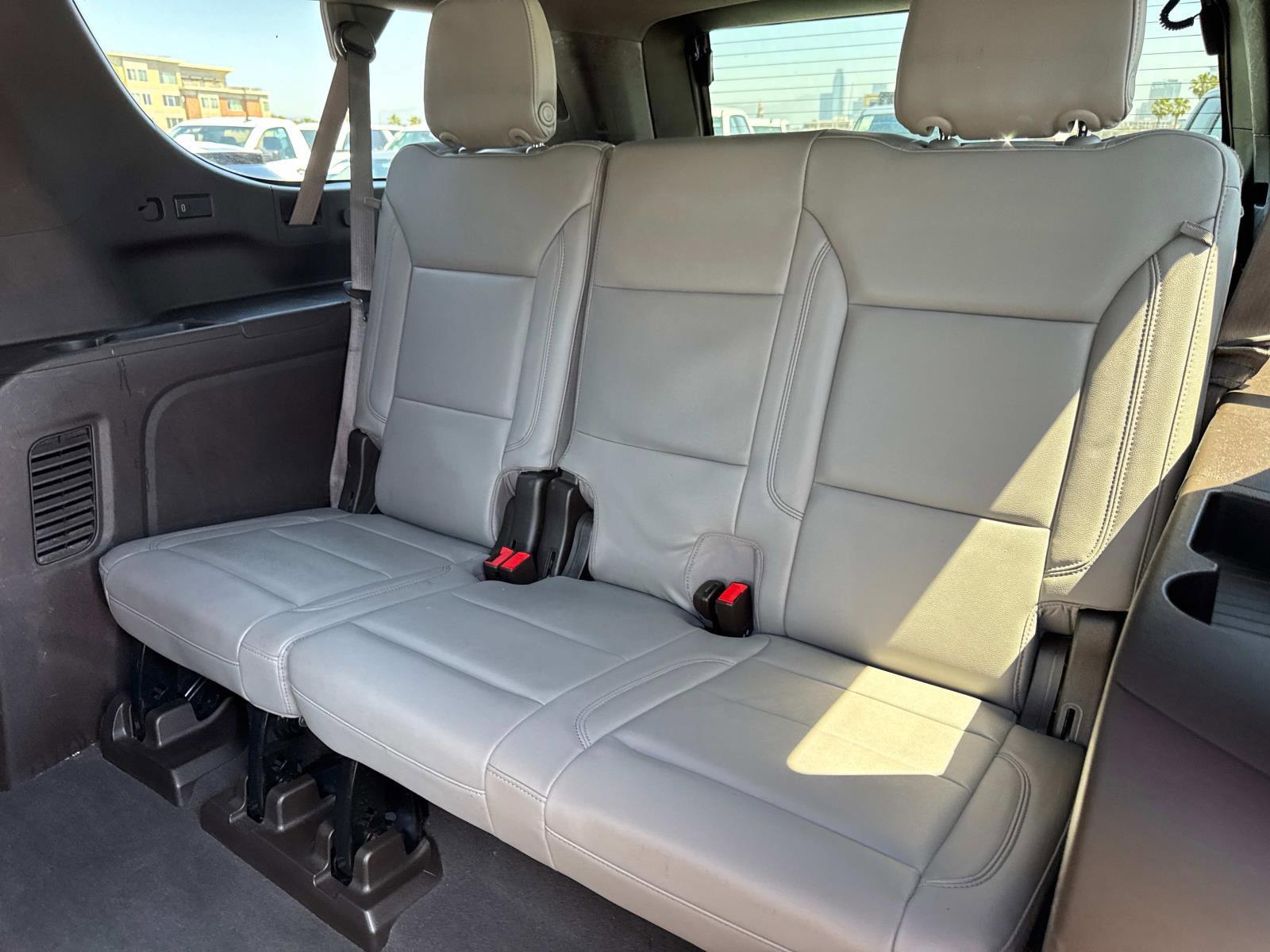 2021 Chevrolet Suburban Vehicle Photo in LOS ANGELES, CA 90007-3794