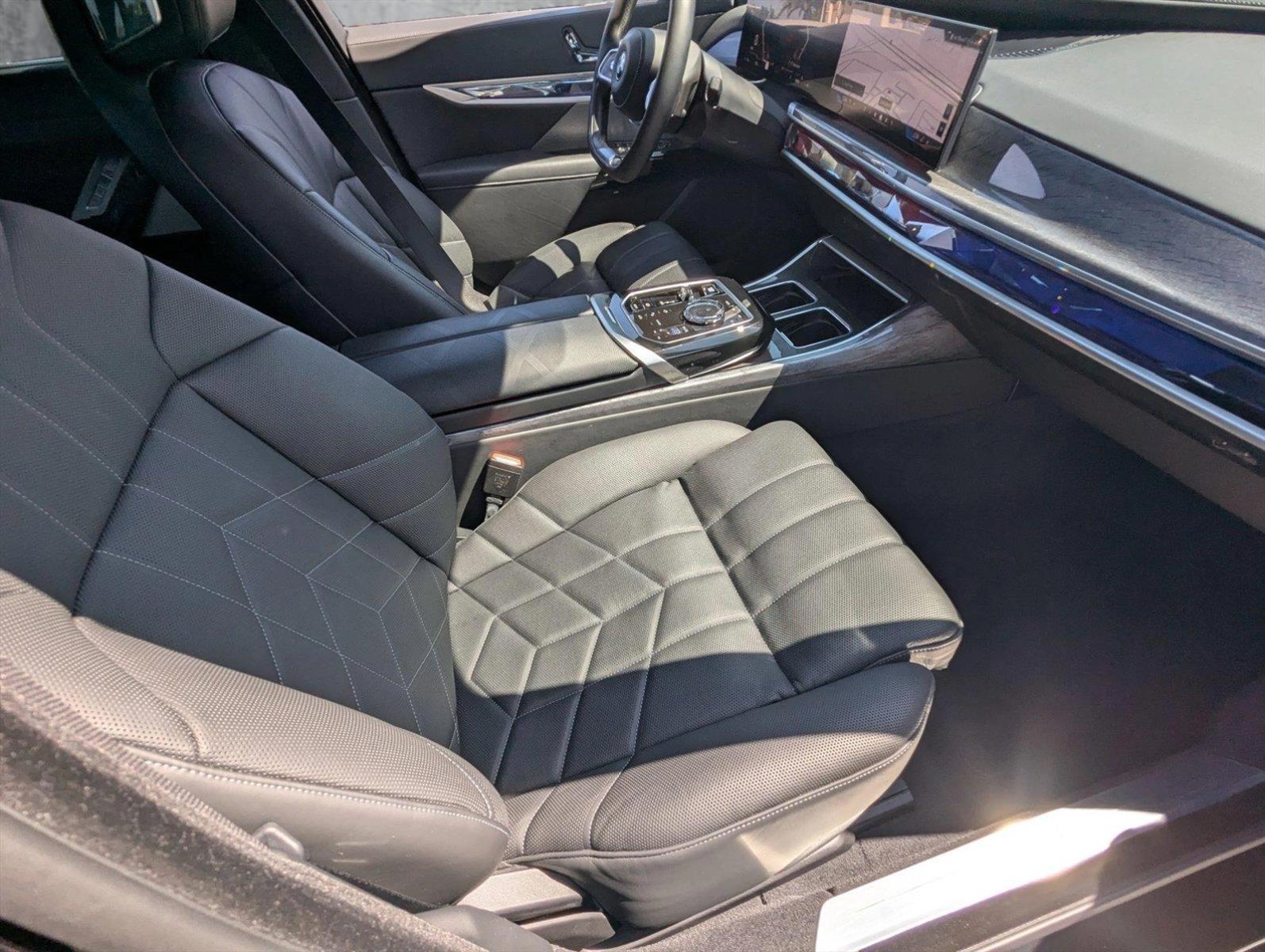 2024 BMW i7 Vehicle Photo in Delray Beach, FL 33444