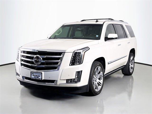 2015 Cadillac Escalade Vehicle Photo in PUYALLUP, WA 98371-4149