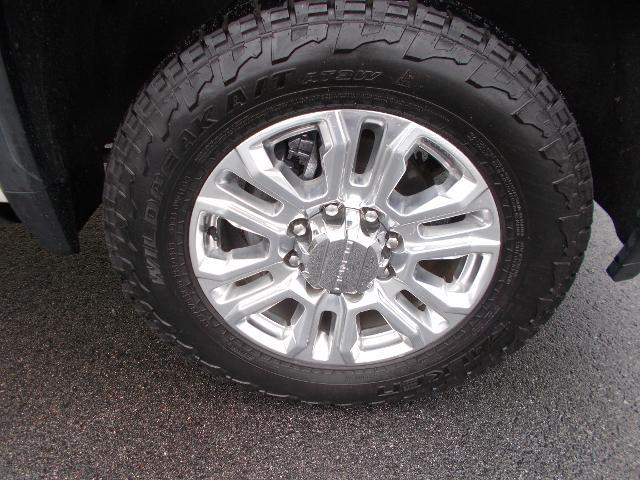 2021 GMC Sierra 2500 HD Vehicle Photo in LOWELL, MA 01852-4336