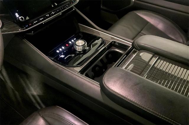2022 Jeep Wagoneer Vehicle Photo in Kansas City, MO 64114