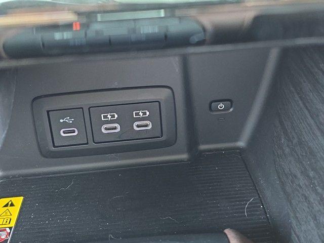 2024 Toyota Venza Vehicle Photo in Pleasant Hills, PA 15236