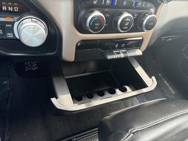 2019 Ram 1500 Vehicle Photo in Peoria, IL 61615