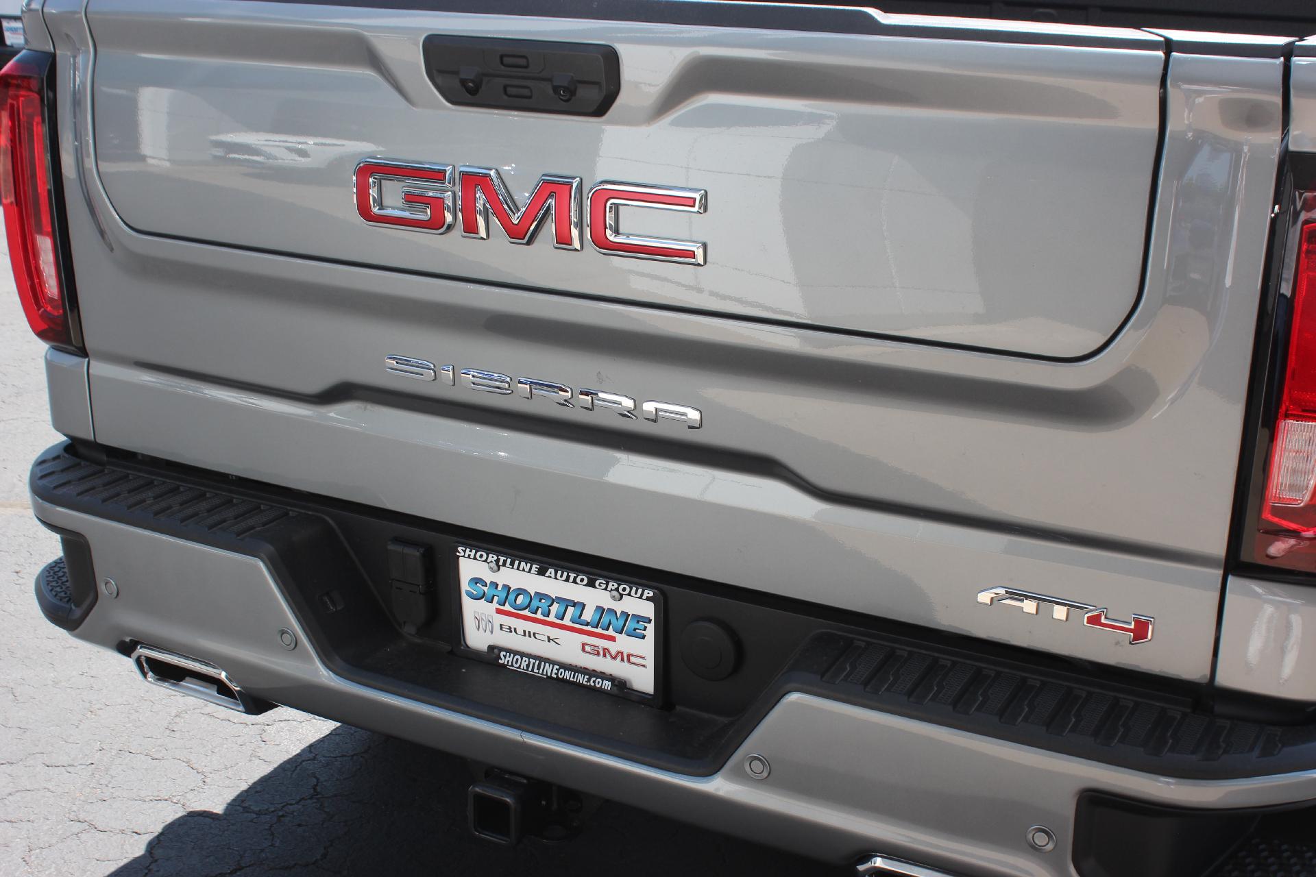 2025 GMC Sierra 1500 Vehicle Photo in AURORA, CO 80012-4011