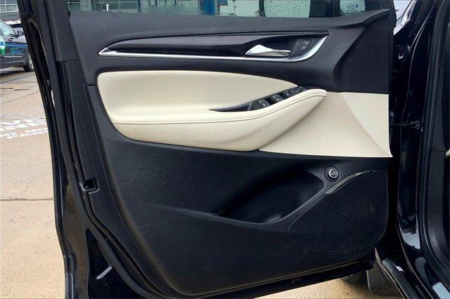 2023 Buick Enclave Vehicle Photo in TOPEKA, KS 66609-0000