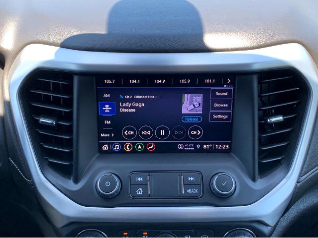 2023 GMC Acadia Vehicle Photo in BEAUFORT, SC 29906-4218