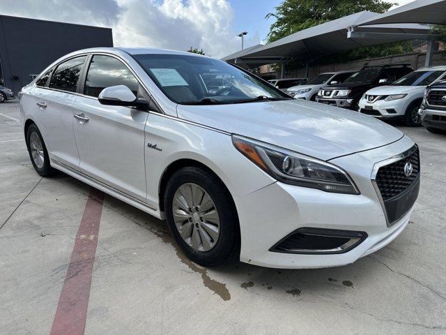 2016 Hyundai SONATA Hybrid Vehicle Photo in San Antonio, TX 78209