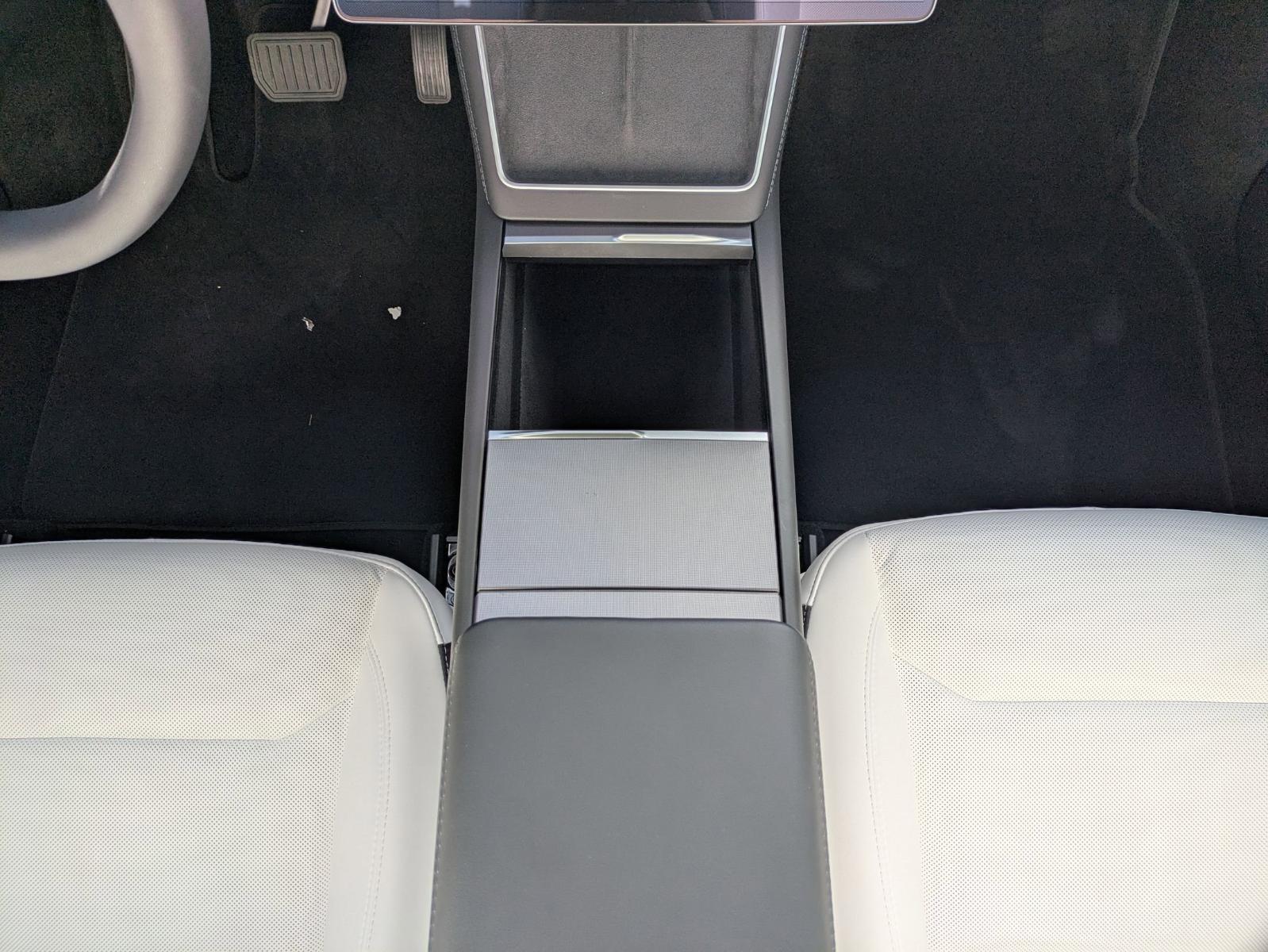 2026 Tesla Model Y Vehicle Photo in SELMA, TX 78154-1460
