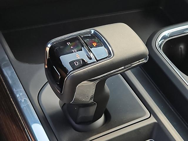 2025 GMC Sierra 1500 Vehicle Photo in TREVOSE, PA 19053-4984
