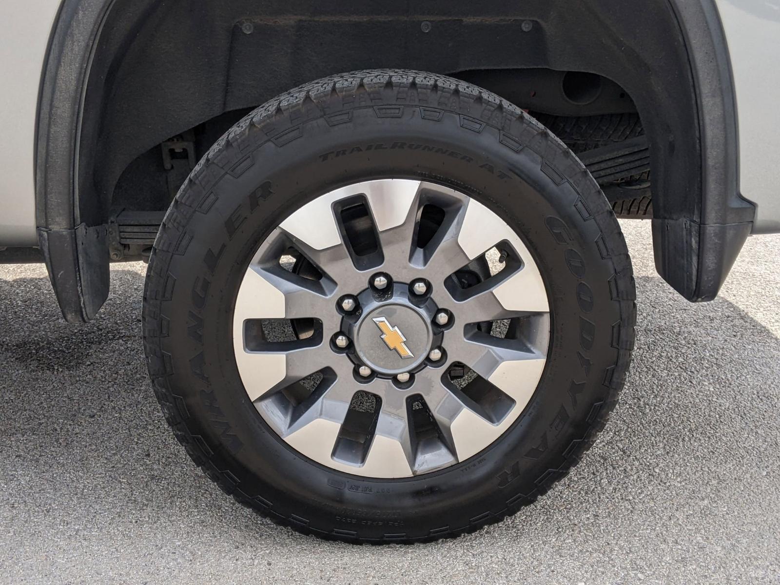 2024 Chevrolet Silverado 2500 HD Vehicle Photo in Seguin, TX 78155