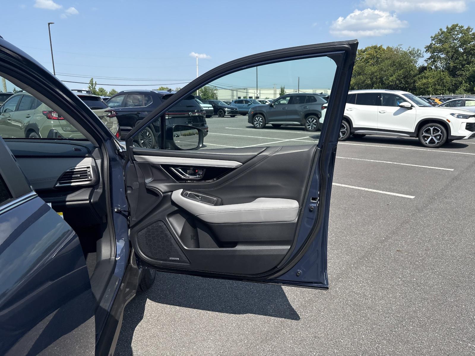 2025 Subaru Outback Vehicle Photo in Mechanicsburg, PA 17050